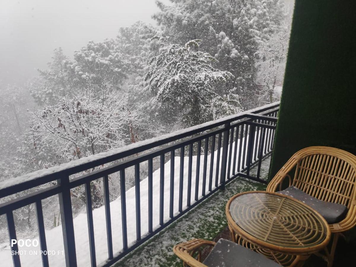 The Asgard Kasauli Acomodação com café da manhã Exterior foto